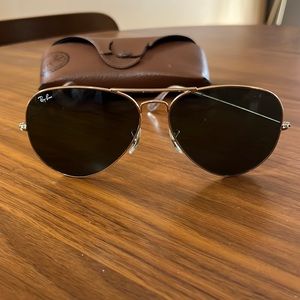 rayban aviators gold frame